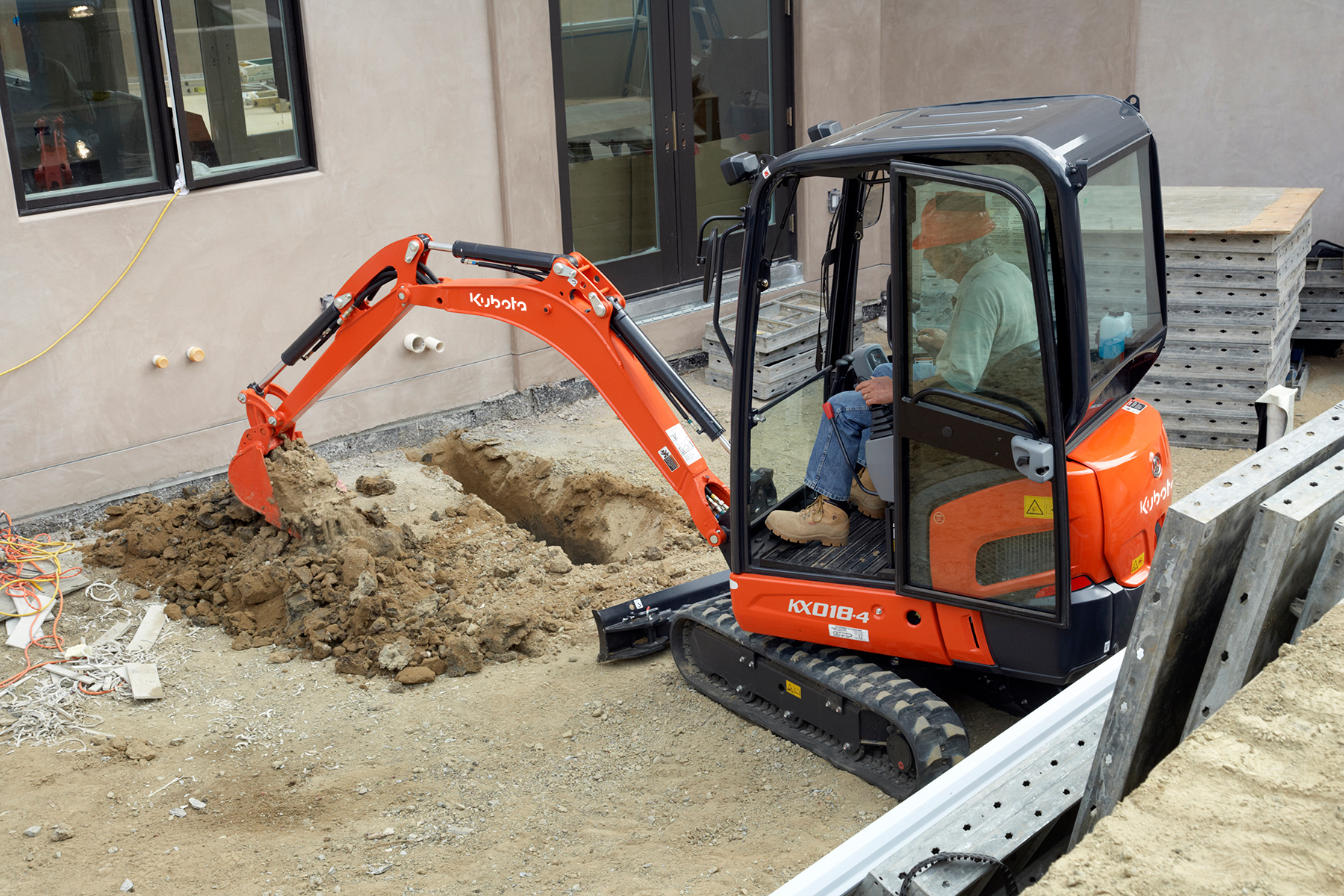4,000 lb. Mini Excavators - Image 3